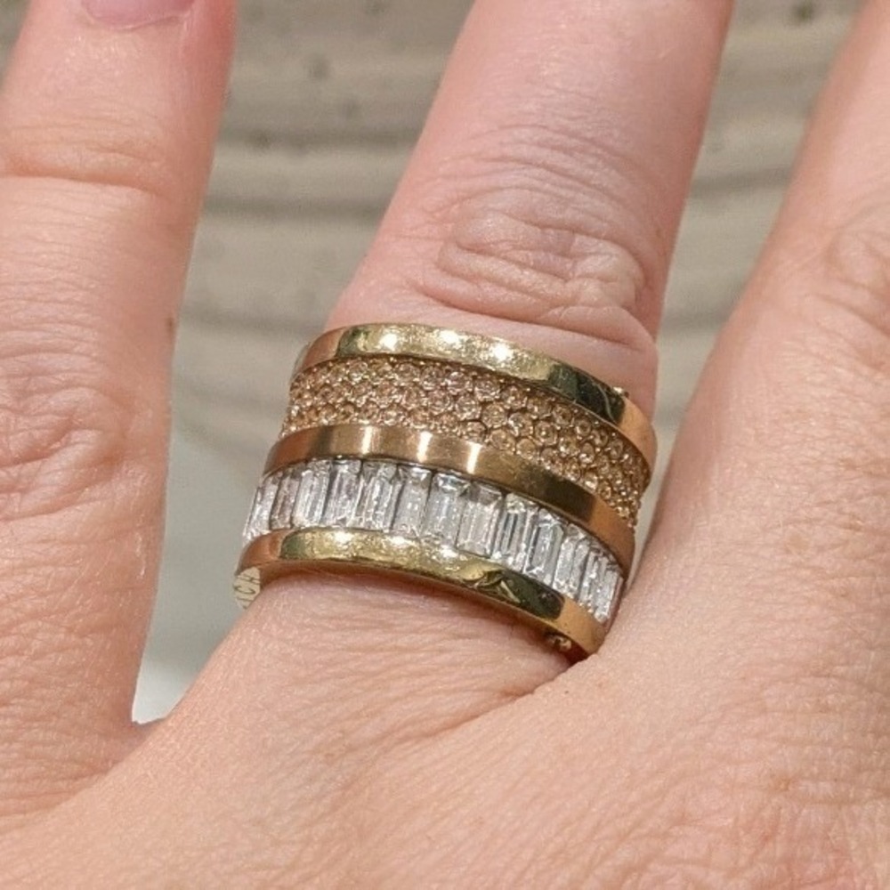 Michael Kors Brilliance Pave Barrel Ring Cigar Band Statement Gold Crystal